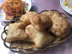 -伊宁伊香酥油奶茶馆