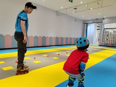 -米高轮滑·自由式轮滑·速桩·滑板(锦辉店)