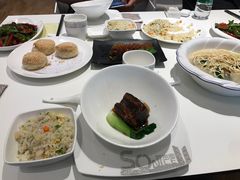 -国际青年会议酒店-苏莱斯餐厅