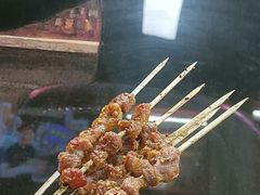 -许哥东北烧烤·铁丳烤串·宫后夹肉(繁花中心店)