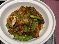 砂锅茄子煲-四季厨房 鲁菜·孔府烤鸭(高新万达店)