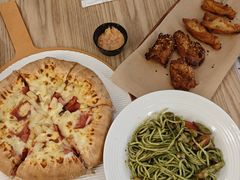 -必胜客(WOW中央公园店)