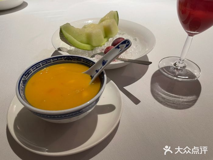 洋房火锅(新天地店)杨枝甘露图片
