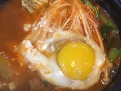 海鮮豆腐湯-梨满园韩国料理