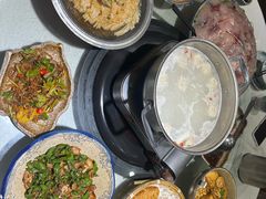 -萬家灯火·私房湘菜·22年老手艺(南岭大道店)