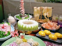 -得意咚瓜·顺德鱼生·冬瓜盅火锅
