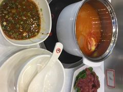 -川锅汇旋转小火锅