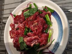 紫苏鲜拌牛肉-小米烤肉·和牛原切-创意韩料(东关店)