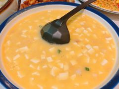 咸蛋黄虾仁豆腐-石头咕(葵蓬店)