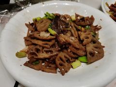 -刘胖子家常菜·蹄花焖藕(兴业店)