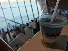 -抱抱地球咖啡馆(国家海洋博物馆店)