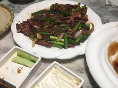 -梁家大院•农家菜(昆山会展中心店)