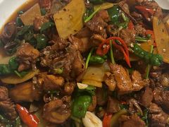 -鲁南仔·滕州炒鸡(经三路店)