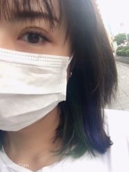 -一東造型烫发染发