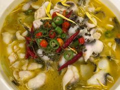 -吕氏疙瘩汤·海鲜新鲁菜(海州利群店)