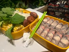 -润园四季椰子鸡火锅(卓越INTOWN店)