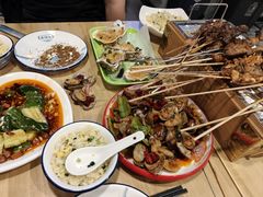 -烤满分·东北烧烤(首经贸店)