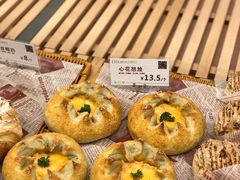 -顶东面包花园·生日蛋糕(世博店)