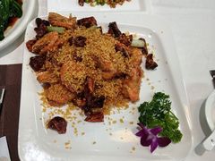 -胡记饭店(保工街店)