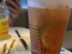 -乐凯撒披萨(汇港购物中心店)