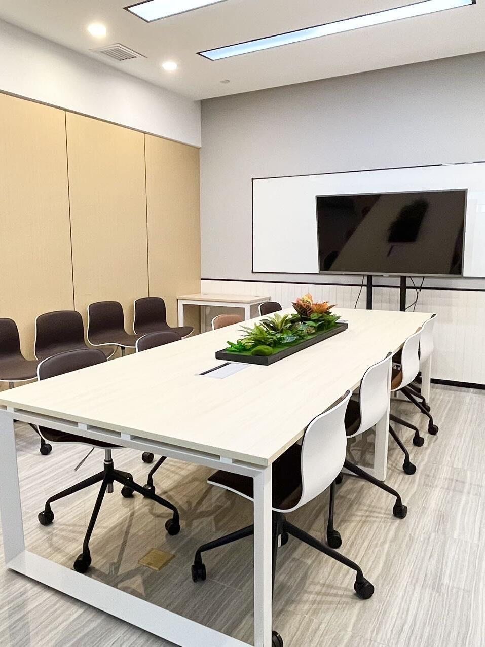 各区共享会议室分享!最低只要40一小时!