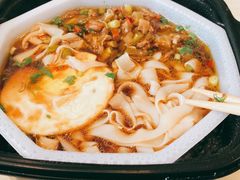 -呷佬·长沙手工米粉(金沙江路店)