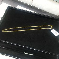 -周大福 CHOW TAI FOOK(新世界百货崇文店)