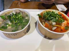-何记花甲(海岸城旗舰店)