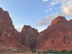 -天山神秘大峡谷