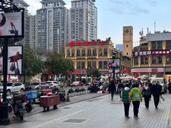 -霸王茶姬(南强街店)