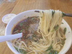 -嘻小北·兰州清汤牛肉面(太平洋森活天地店)