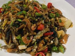 小鱼小虾-湘君私厨.16年湘菜店(金匙望湖店)