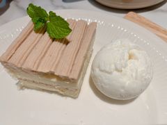 绵绵栗子蛋糕恋语-菲滋意式餐厅(富阳东方茂店)