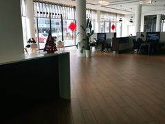 -上海宝诚尊悦宝马4S店(静安店)
