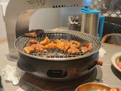 -草家酱蟹炭火烤肉店(珲春南路一店)