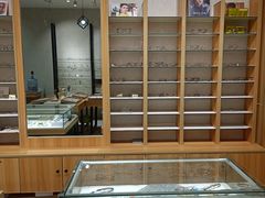 -无界眼镜MaxLess(滨江星光大道店)