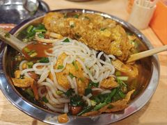 -柳州肥姨妈大骨螺蛳粉(万达中心店)