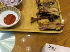 -乡村馕坑肉·烧烤·新疆菜·本地人更爱吃(阿勒泰首店)