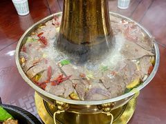 -撒拉人家.酸菜牦牛肉火锅