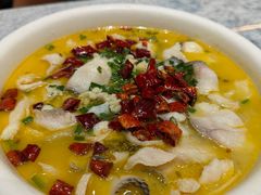 金汤酸菜鱼-聚丰园•湖鲜餐厅(阿红私房菜梅石路店)