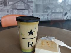 -星巴克臻选(成都太古里店)