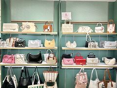 -万达广场(临港店)