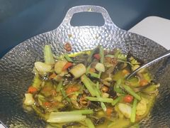 -绿草地·湘菜(7mall店)