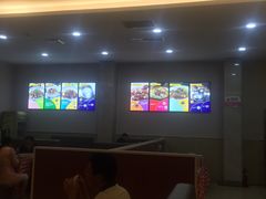 -鲁班小馆(政四街店)