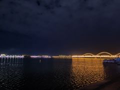 -人民防洪胜利纪念塔