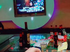 -悦汇商务会所KTV夜总会(松江店)