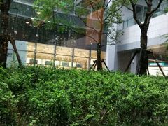 -星巴克(上海虹桥新天地二店)