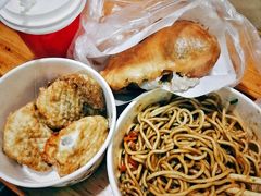 油饼包烧麦-家阳赵师傅油饼包烧麦(粮道街店)