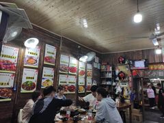 大堂-小球滚滚湘菜馆·烤鱼·口味虾(太平街店)