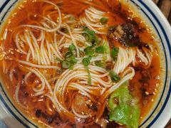 -菌子鲜汤野生菌锅
